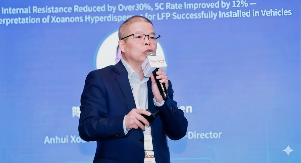 Tecnologia avançada de bateria LFP de carregamento rápido com pasta superdispersante para taxas de 4C, desenvolvida pela DLCPO.